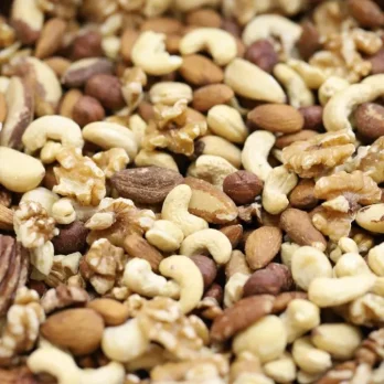নাট মিক্সিং (Mixed Nuts)